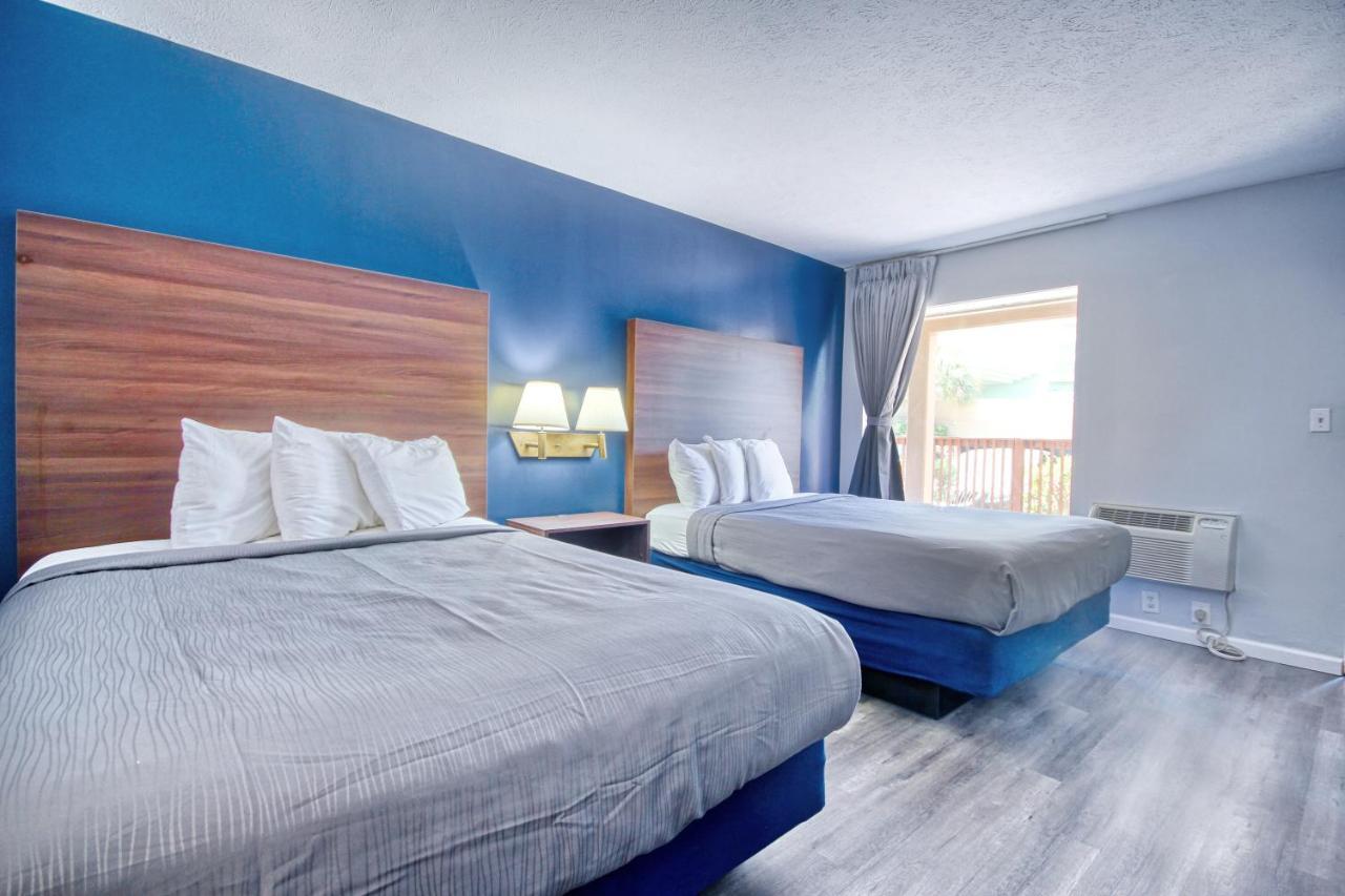 Hotel South Seas Ocean Front à Myrtle Beach Extérieur photo
